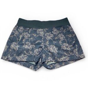 Athleta Trekkie North Printed Shorts Green Floral Size 12 like new